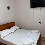 Michelle's * Polisi i Vogel