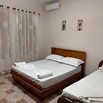 Michelle's Apartamento Polisi i Vogel