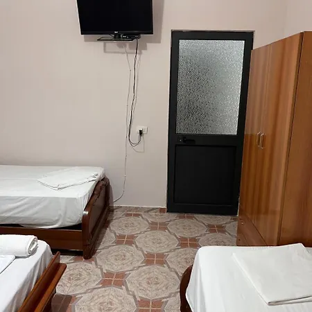 Michelle's Appartement Polisi i Vogel