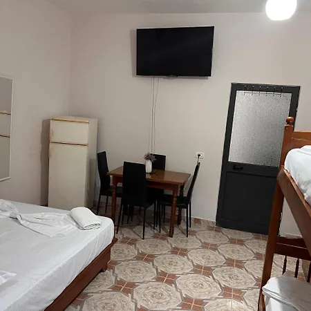 Michelle's * Polisi i Vogel