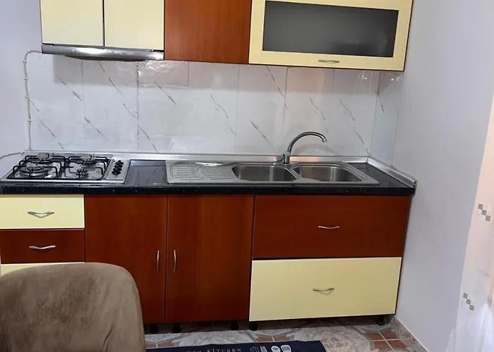 Апартаменты Michelle's *