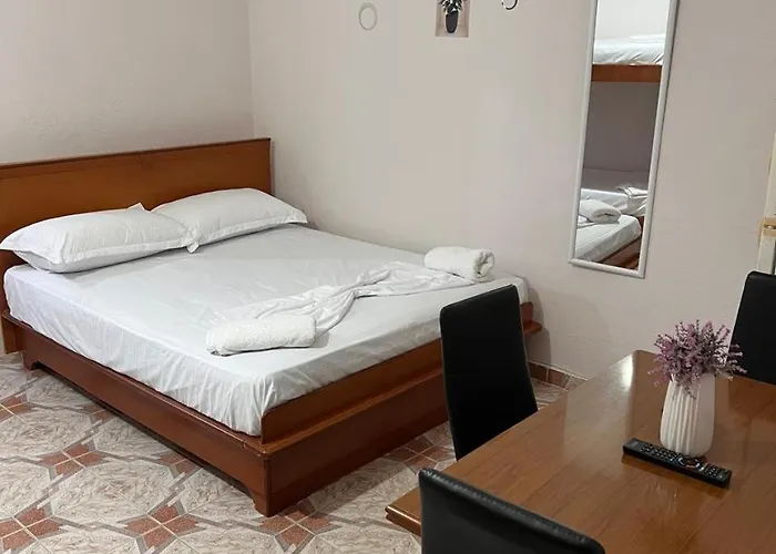 Michelle's Апартаменты *