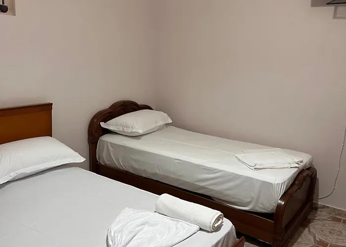 Апартаменты Michelle's *